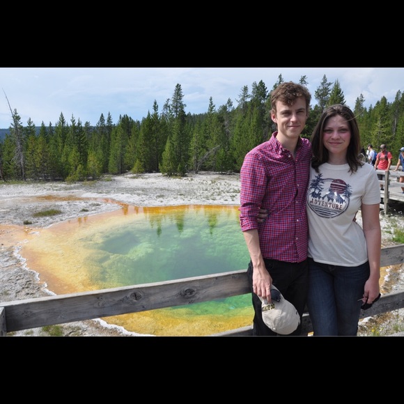 Hey there! 😊 - Picture 7 of 8